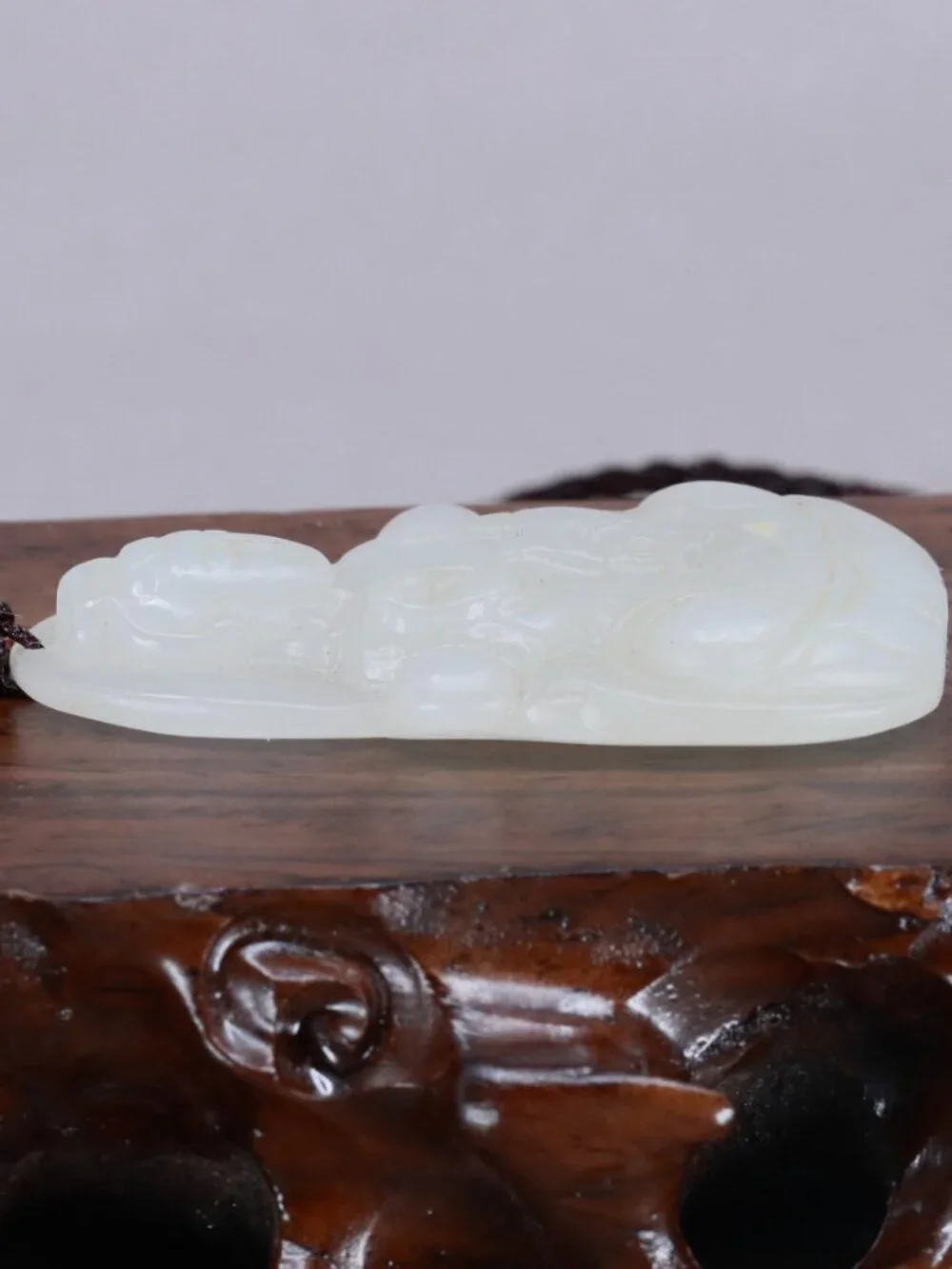 Chinese White Hetian Jade hand-carved Pendant w Guan Yin / Kwanyin